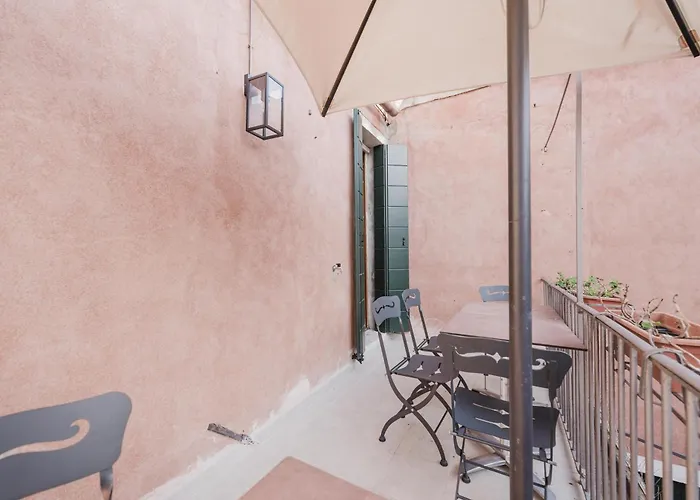 Santo Stefano Palace Superior Appartement *